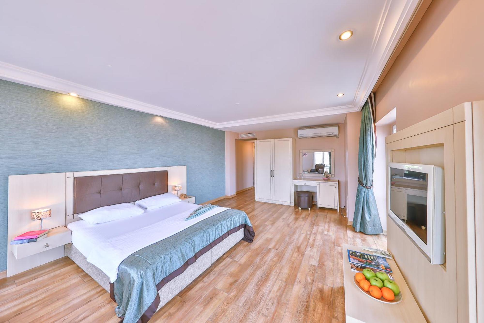 Buyukada Princess Hotel Prinseneilanden Buitenkant foto