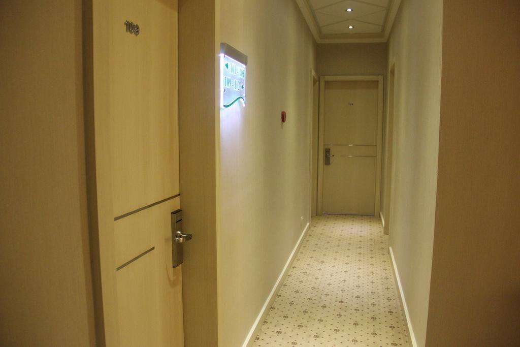 Buyukada Princess Hotel Prinseneilanden Buitenkant foto