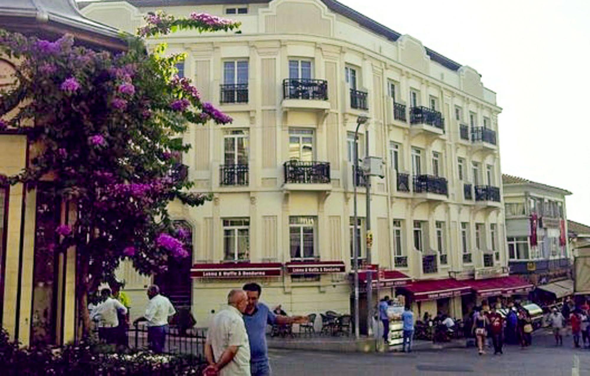 Buyukada Princess Hotel Prinseneilanden Buitenkant foto